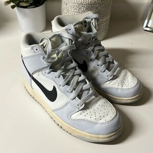 High top Nike dunks, youth size 7